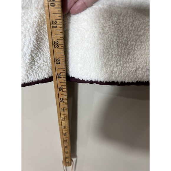 T by Talbots Cream and Maroon Cozy Sherpa Vest Brand Womens Small - Picture 11 of 11